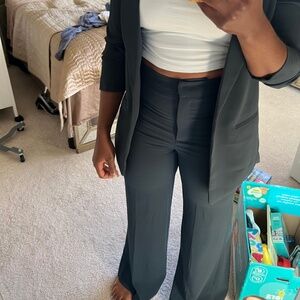 H&M dark teal suit size 2 never worn